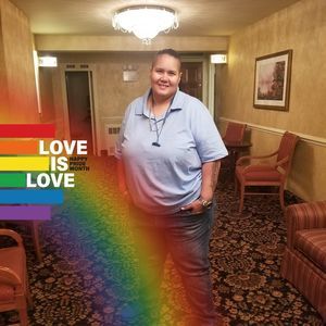 Meet your Posher, Danielle